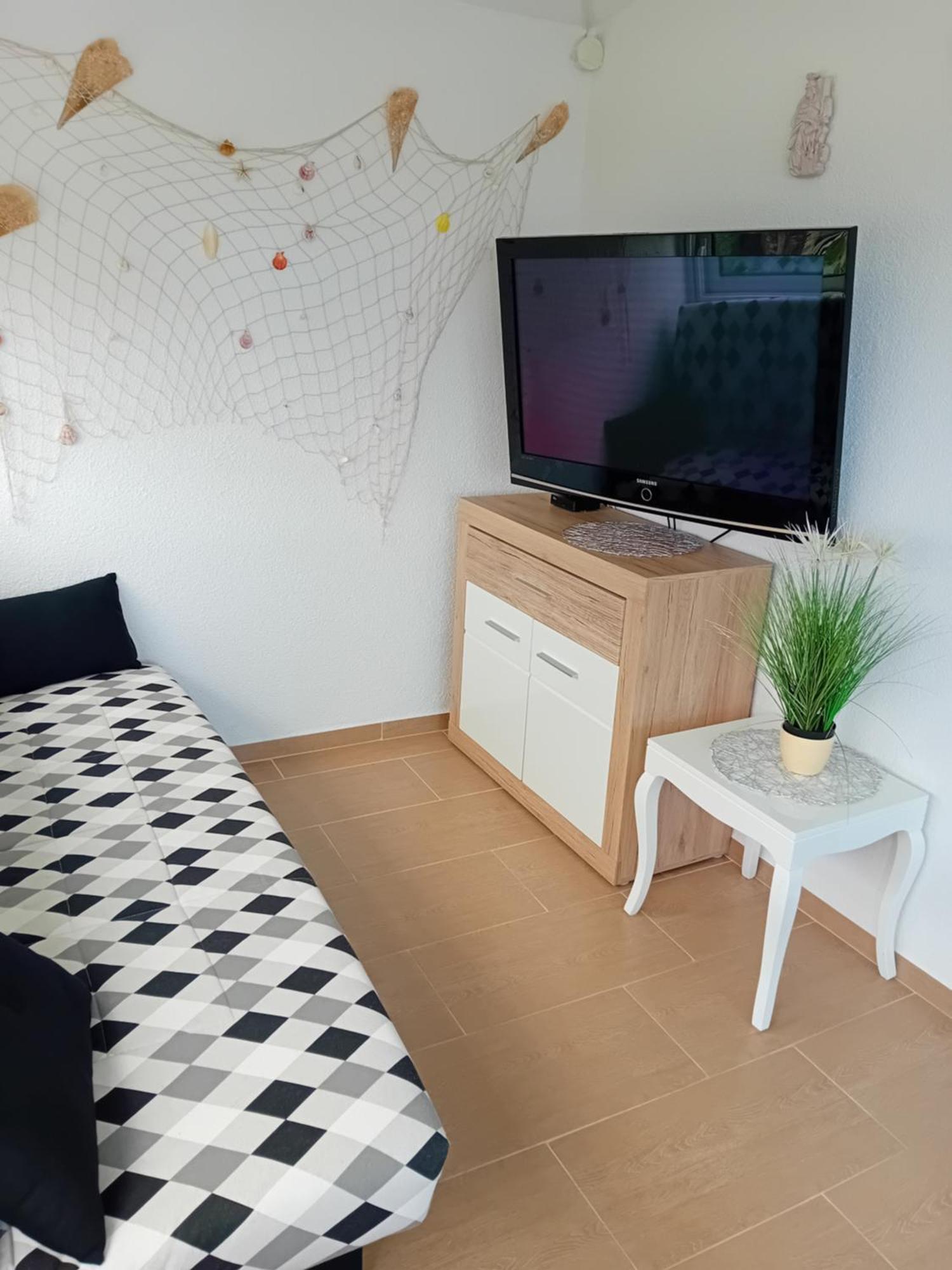 Apatmani Peternel Apartment Вир Екстериор снимка