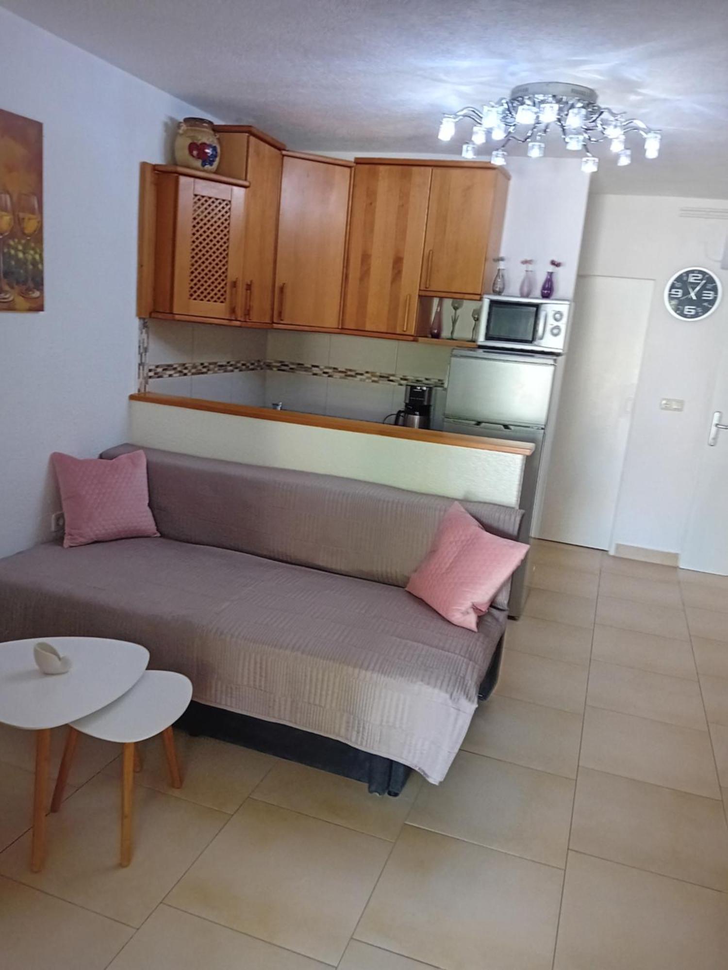 Apatmani Peternel Apartment Вир Екстериор снимка